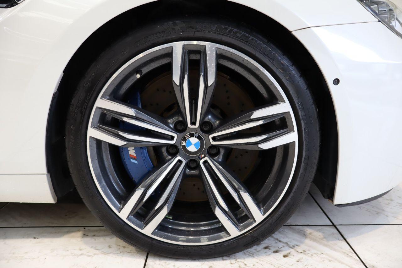 BMW M6 view 9