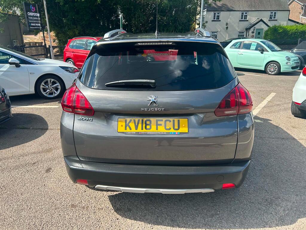 Peugeot 2008 view 3