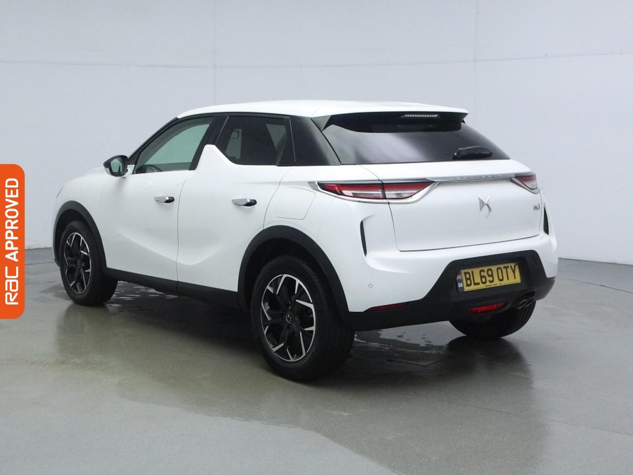 DS Automobiles DS 3 Crossback view 4