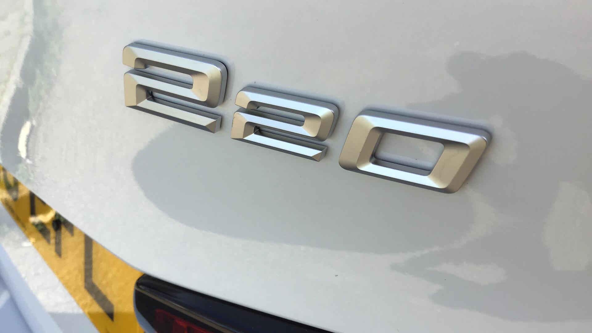 BMW 2 Series view 29