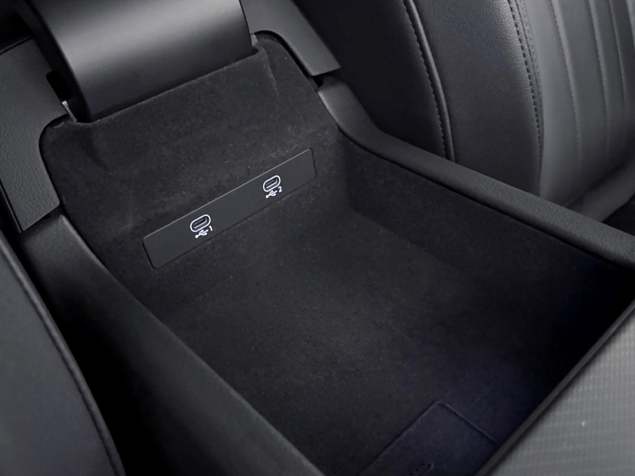 Audi A6 view 34