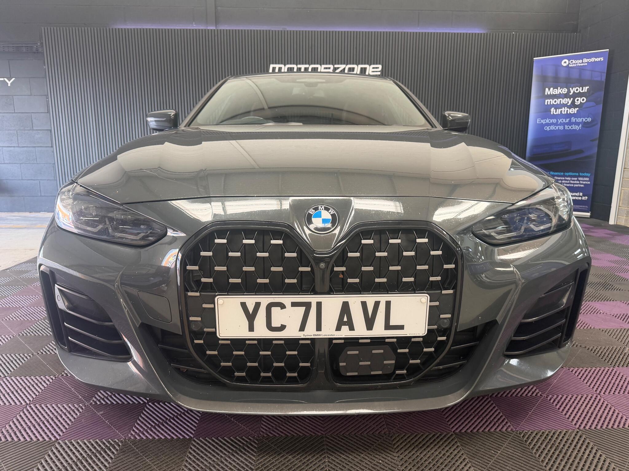 BMW 4 Series view 22