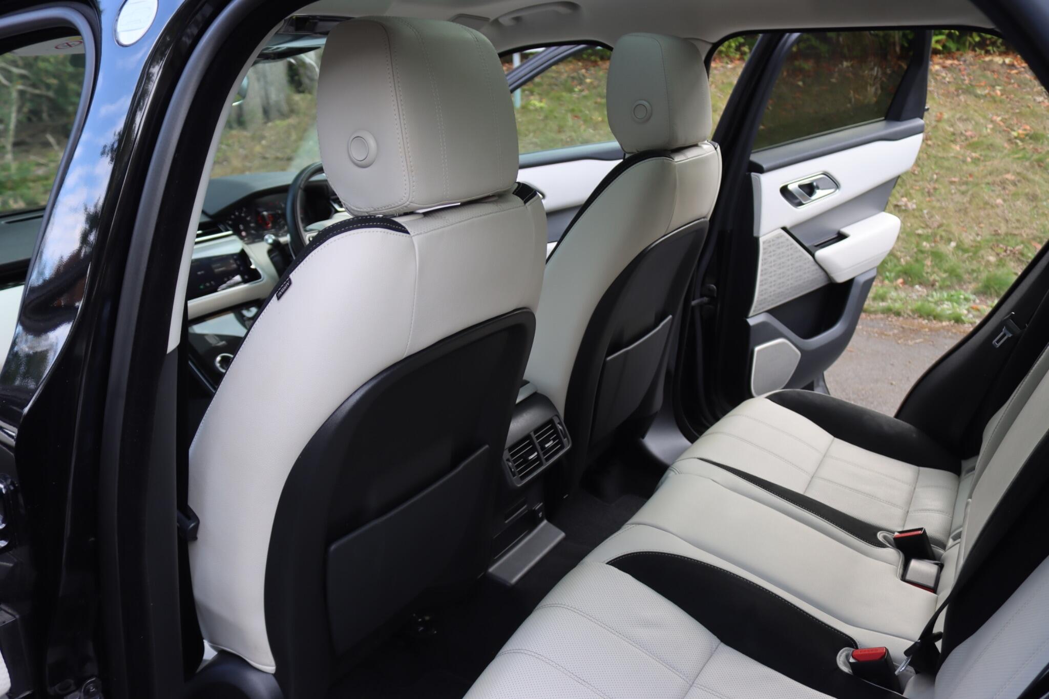 Land Rover Range Rover Velar view 9