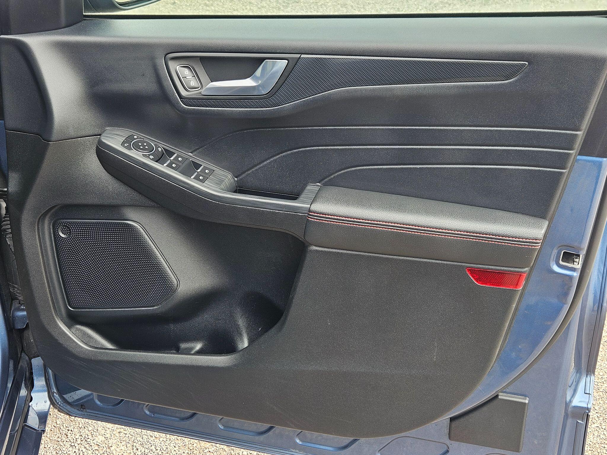 2022 Ford Kuga image 52