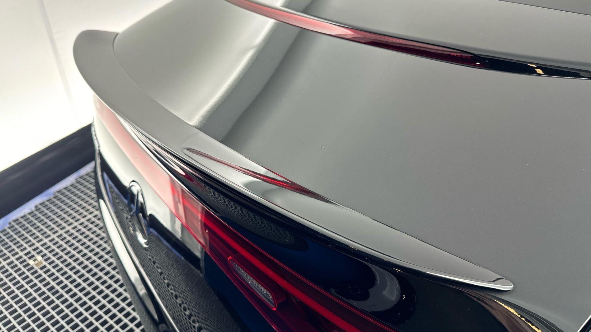 Mercedes-Benz EQE view 33