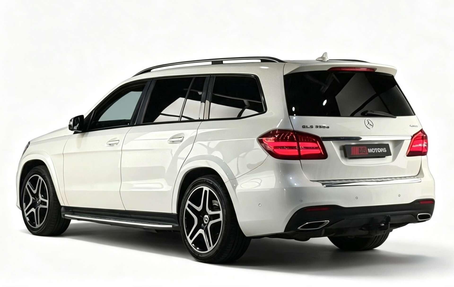 Mercedes-Benz GLS view 9