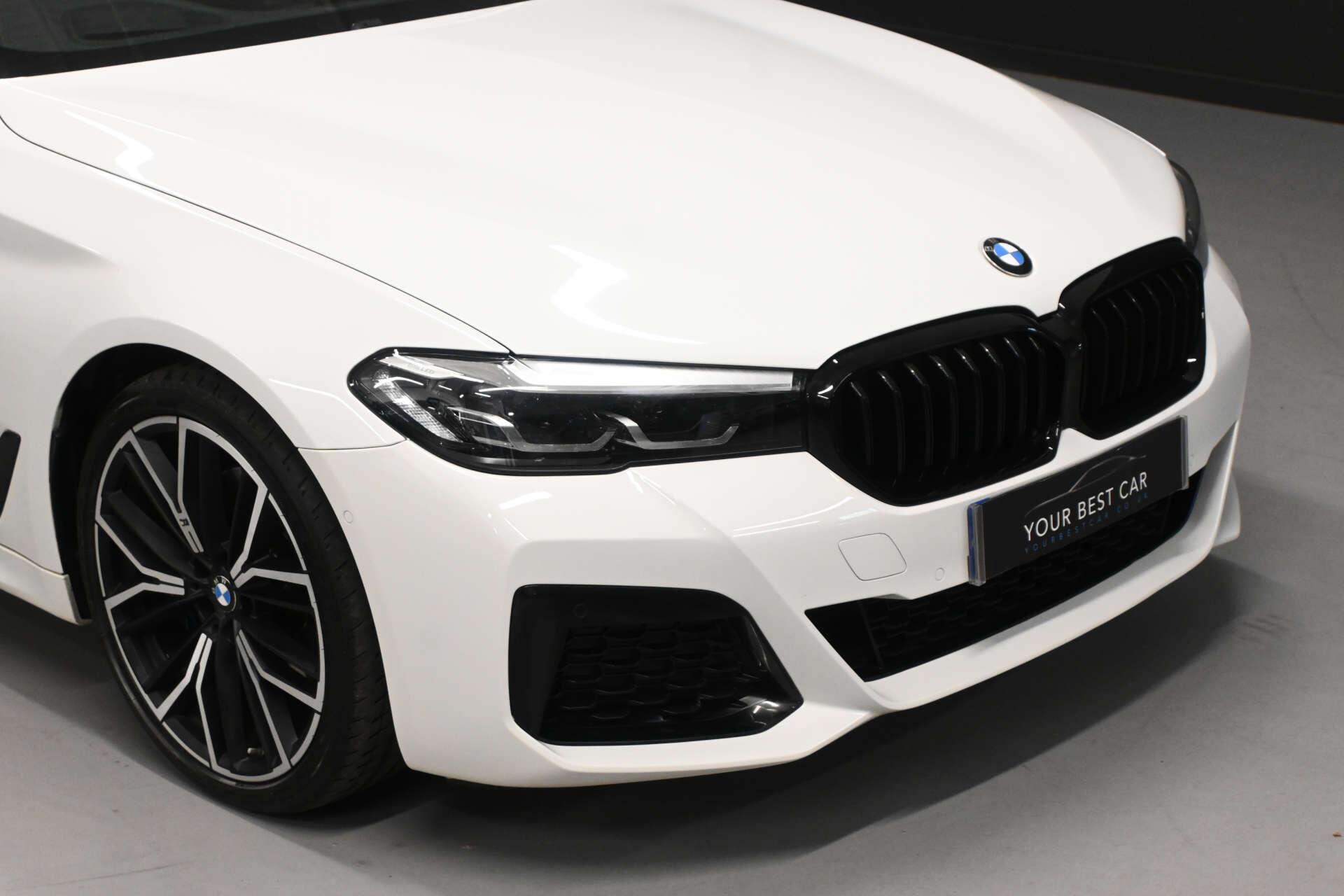 BMW 5 Series view 24