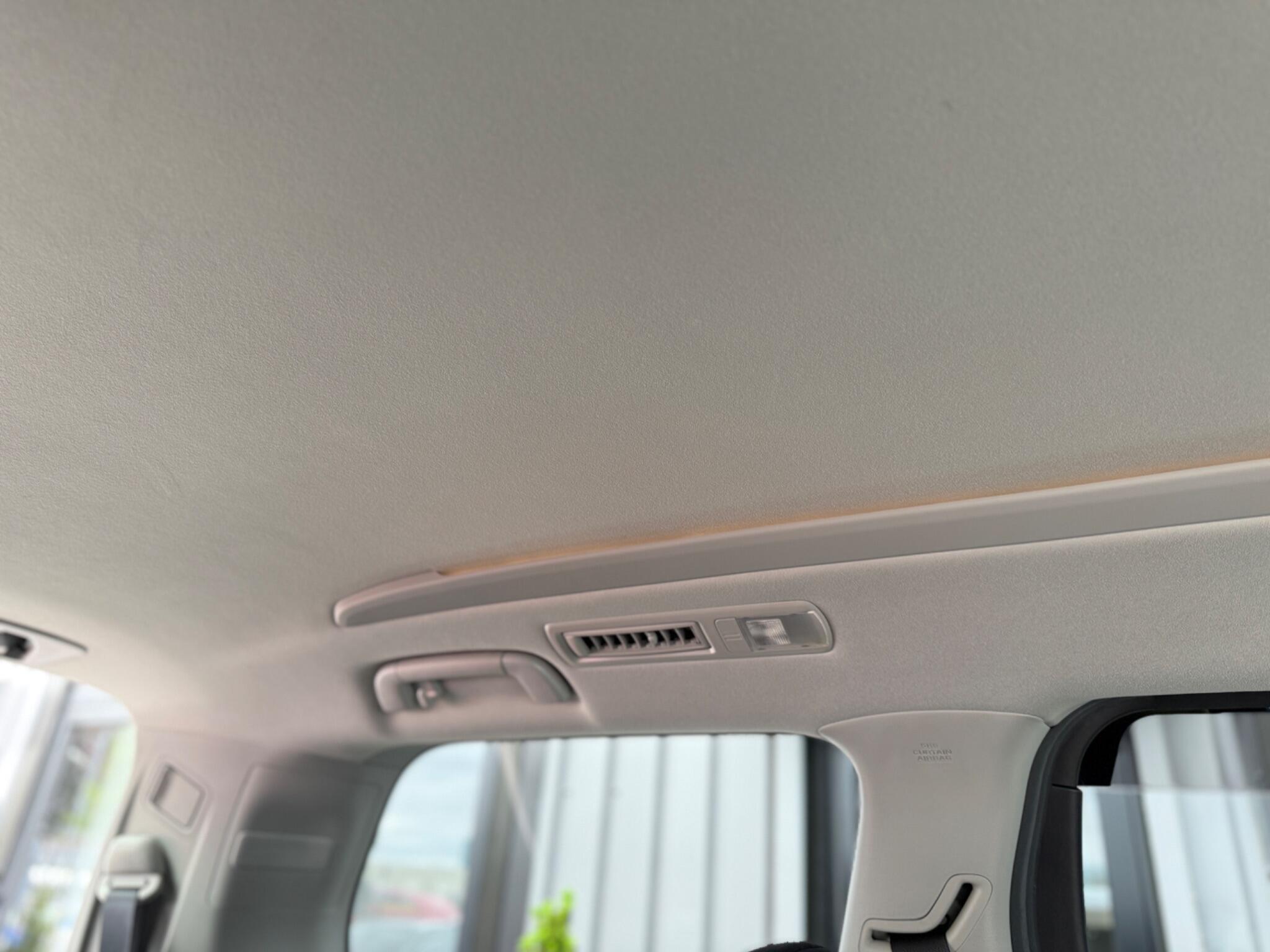 Toyota Vellfire view 55