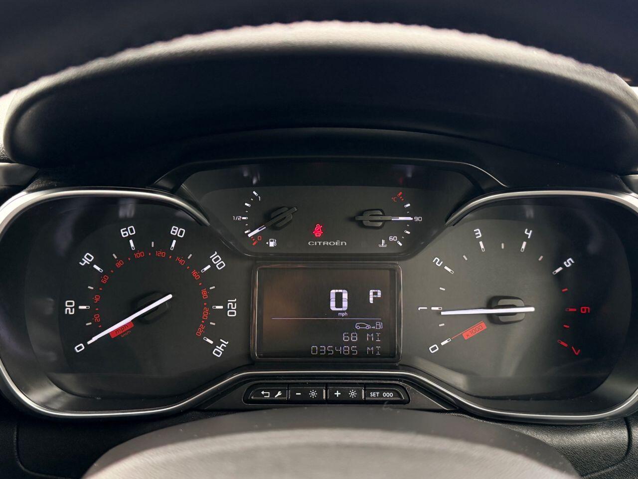 Citroen C3 view 34