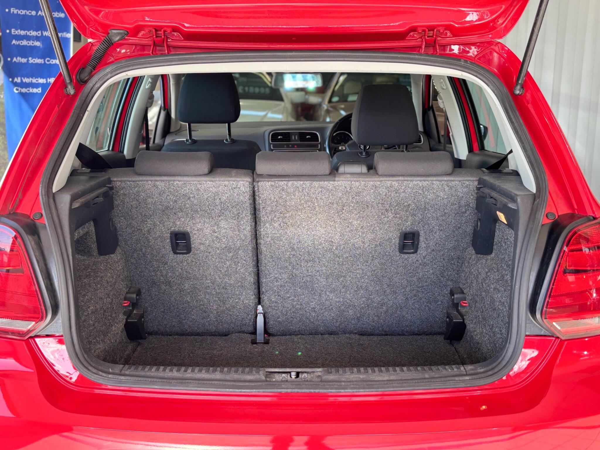 Volkswagen Polo view 25