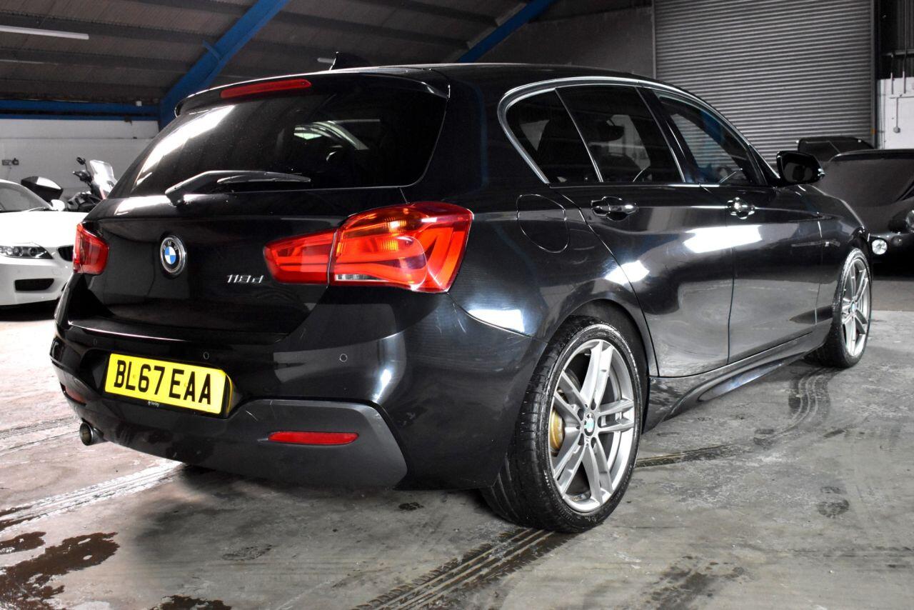 BMW 1 Series view 12
