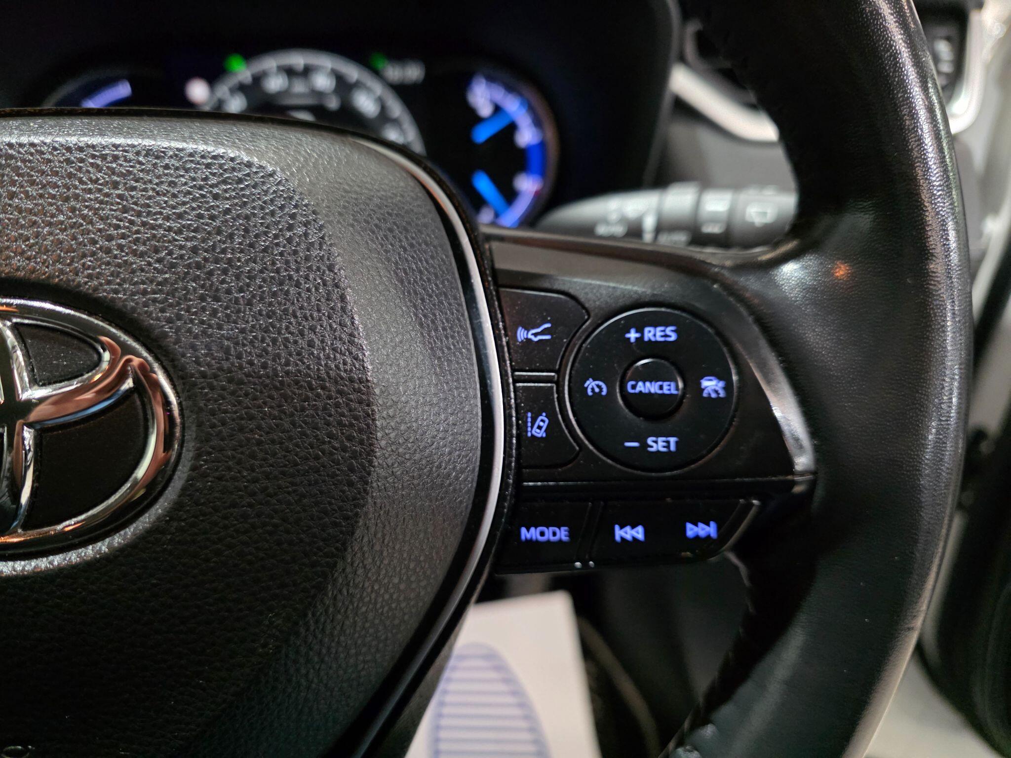 Toyota Rav4 view 18
