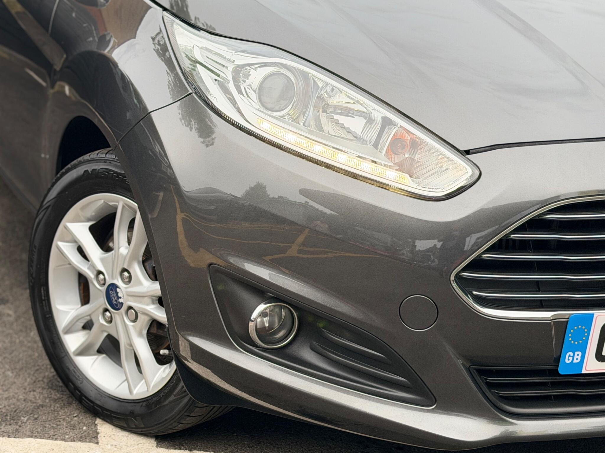 Ford Fiesta view 51