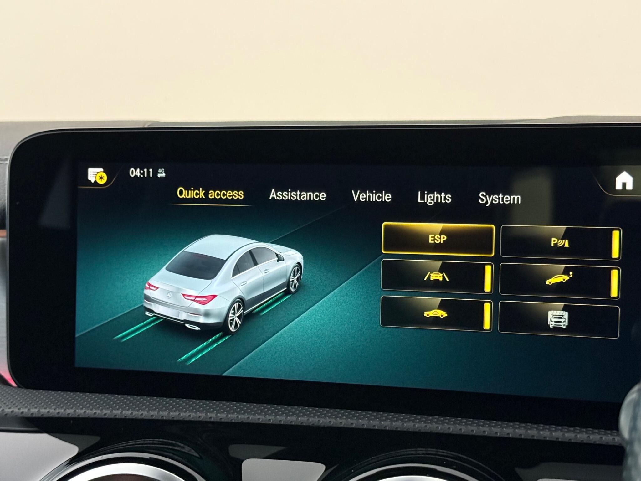 Mercedes-Benz Cla view 29