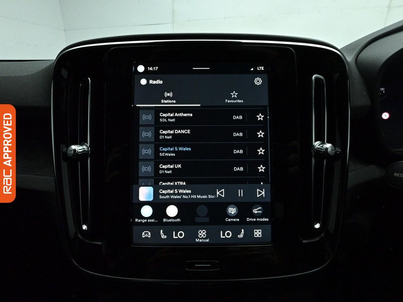 Volvo XC40 view 20