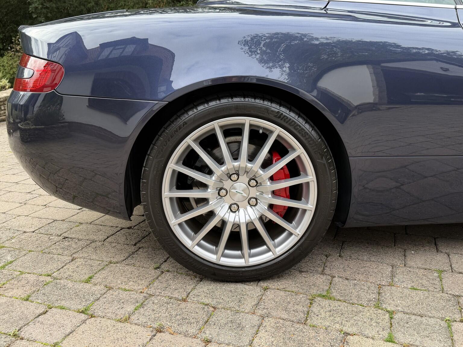 Aston Martin DB9 view 15