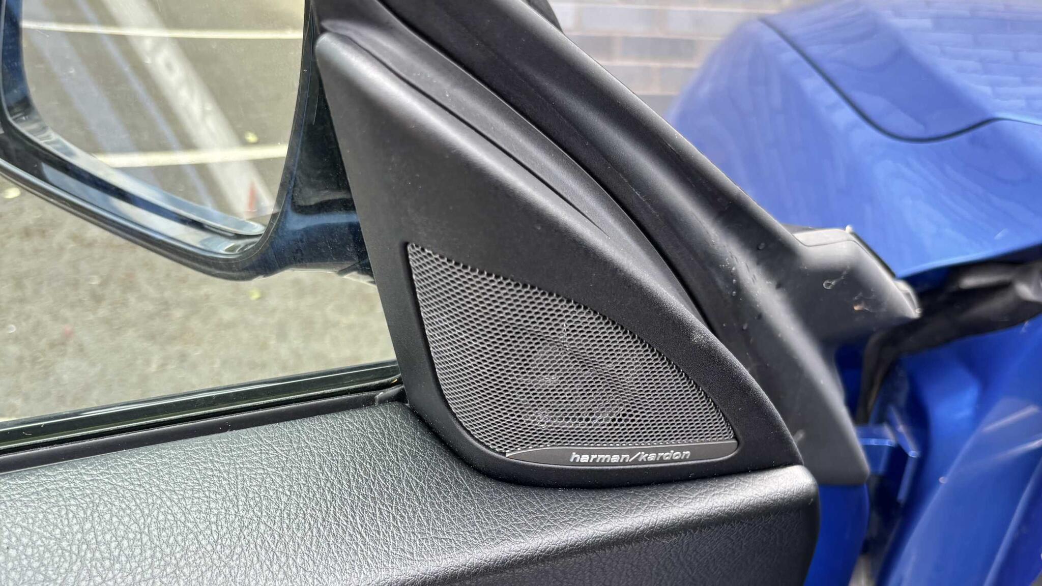 BMW 2 Series view 16