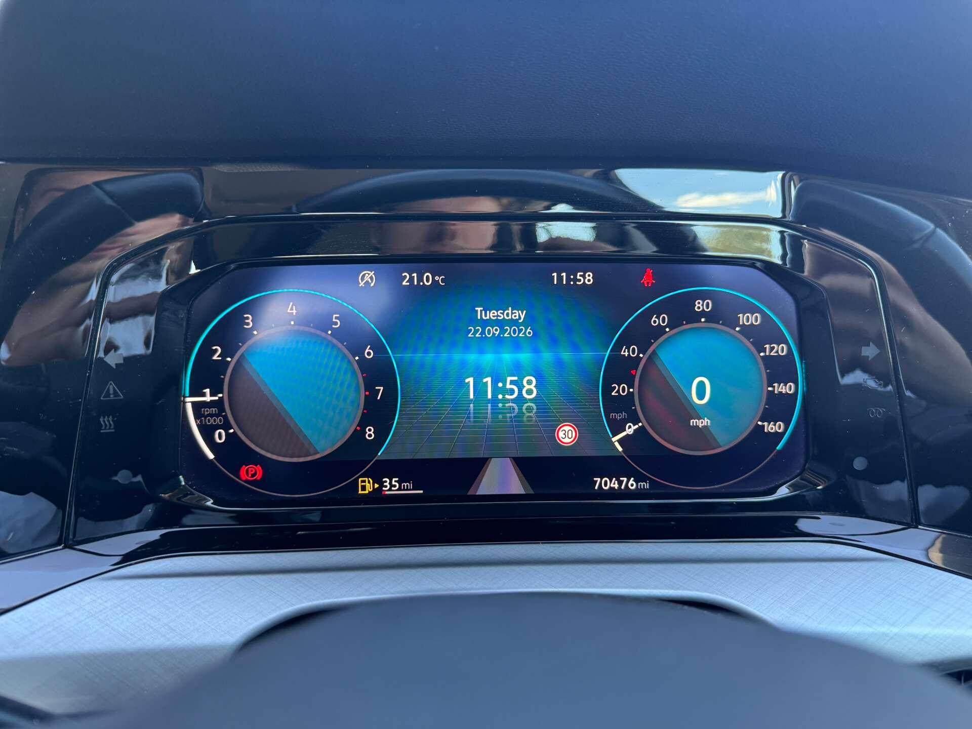 Volkswagen Golf view 36