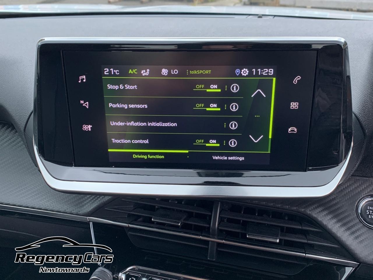 Peugeot 2008 view 36