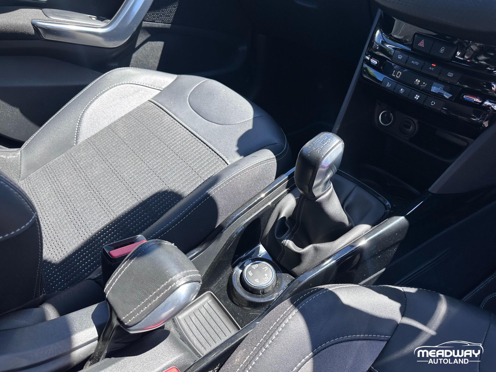 Peugeot 2008 view 27