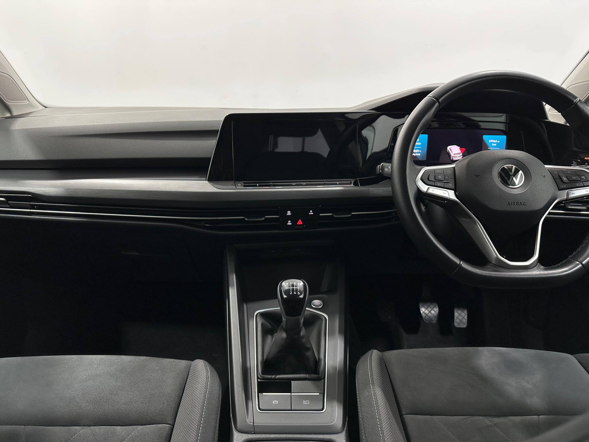 Volkswagen Golf view 20