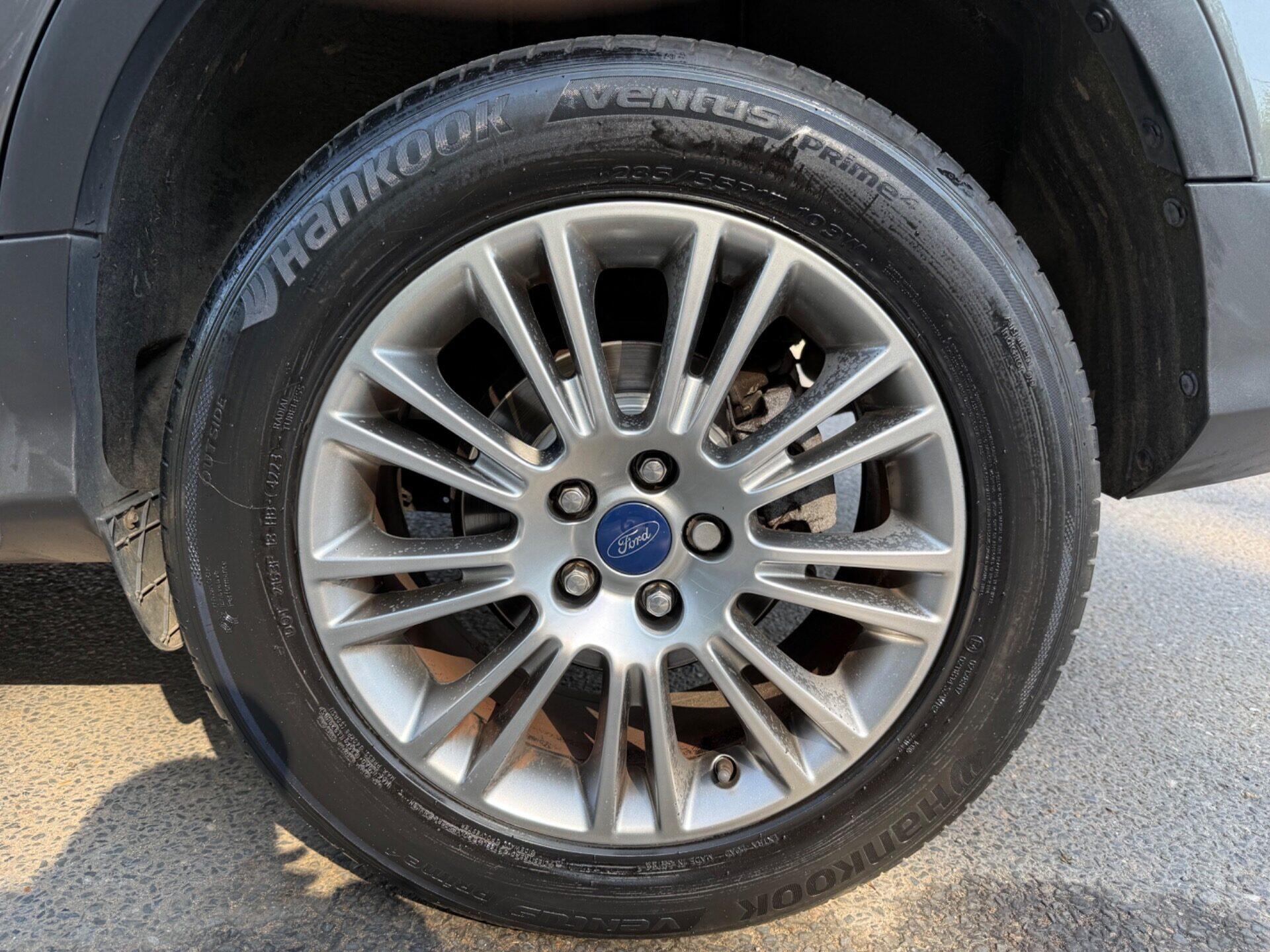 Ford Kuga view 51