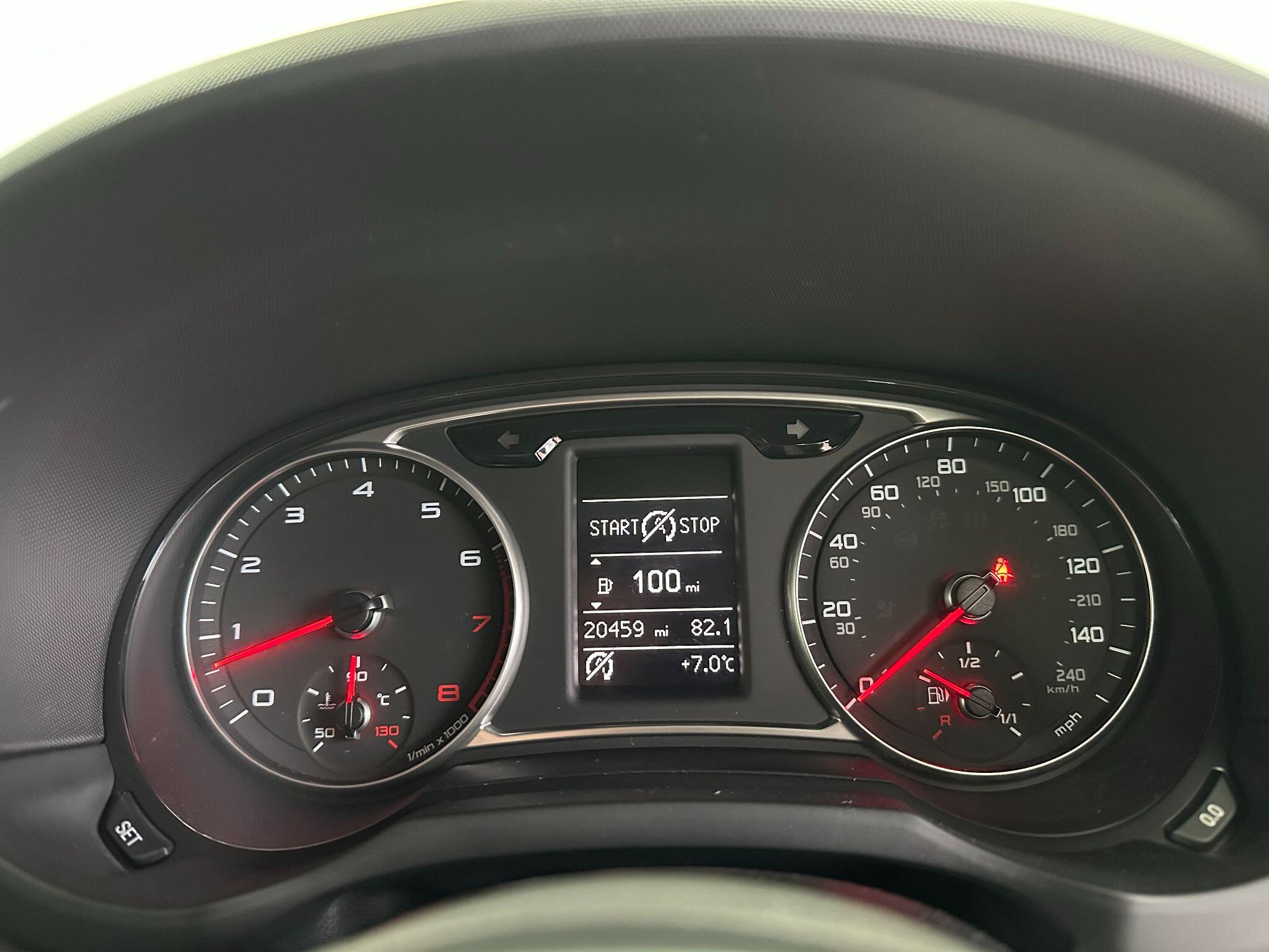 2014 Audi A1 image 16