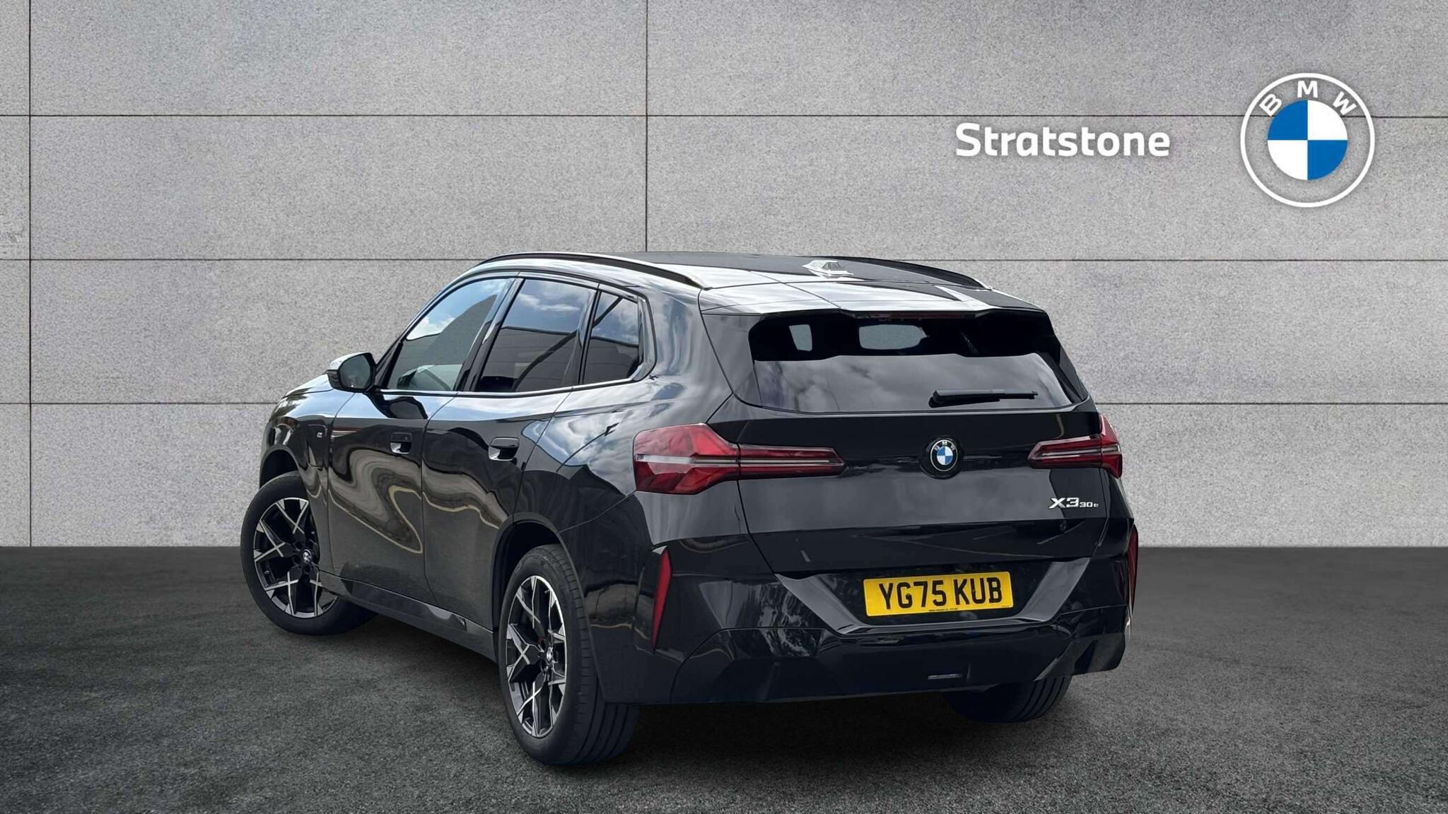 BMW X3 view 2