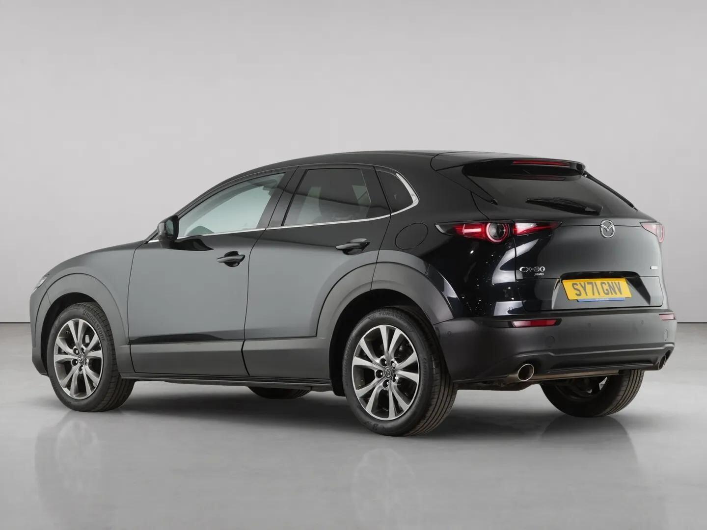 Mazda CX-30 view 9