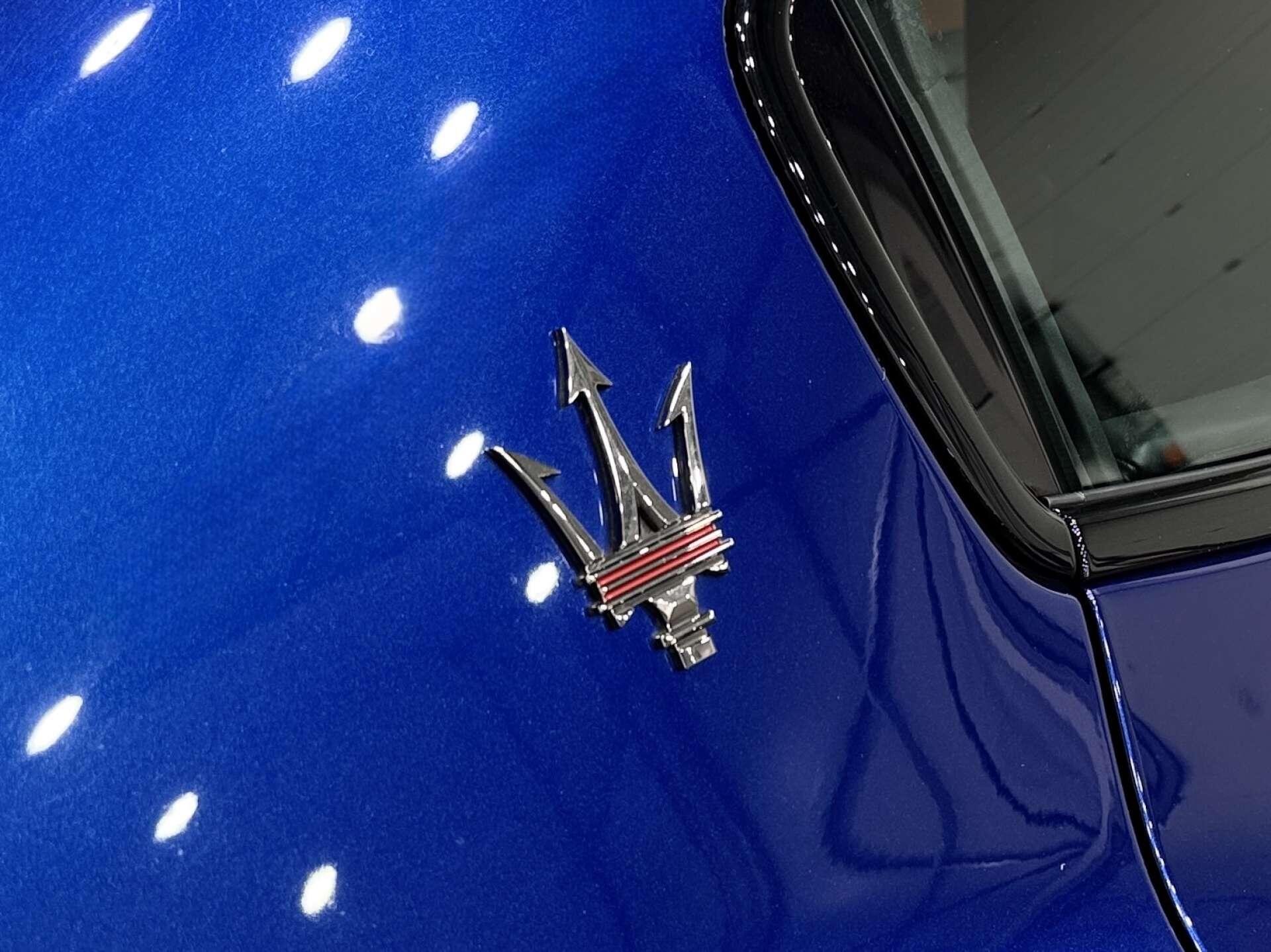 Maserati Ghibli view 28