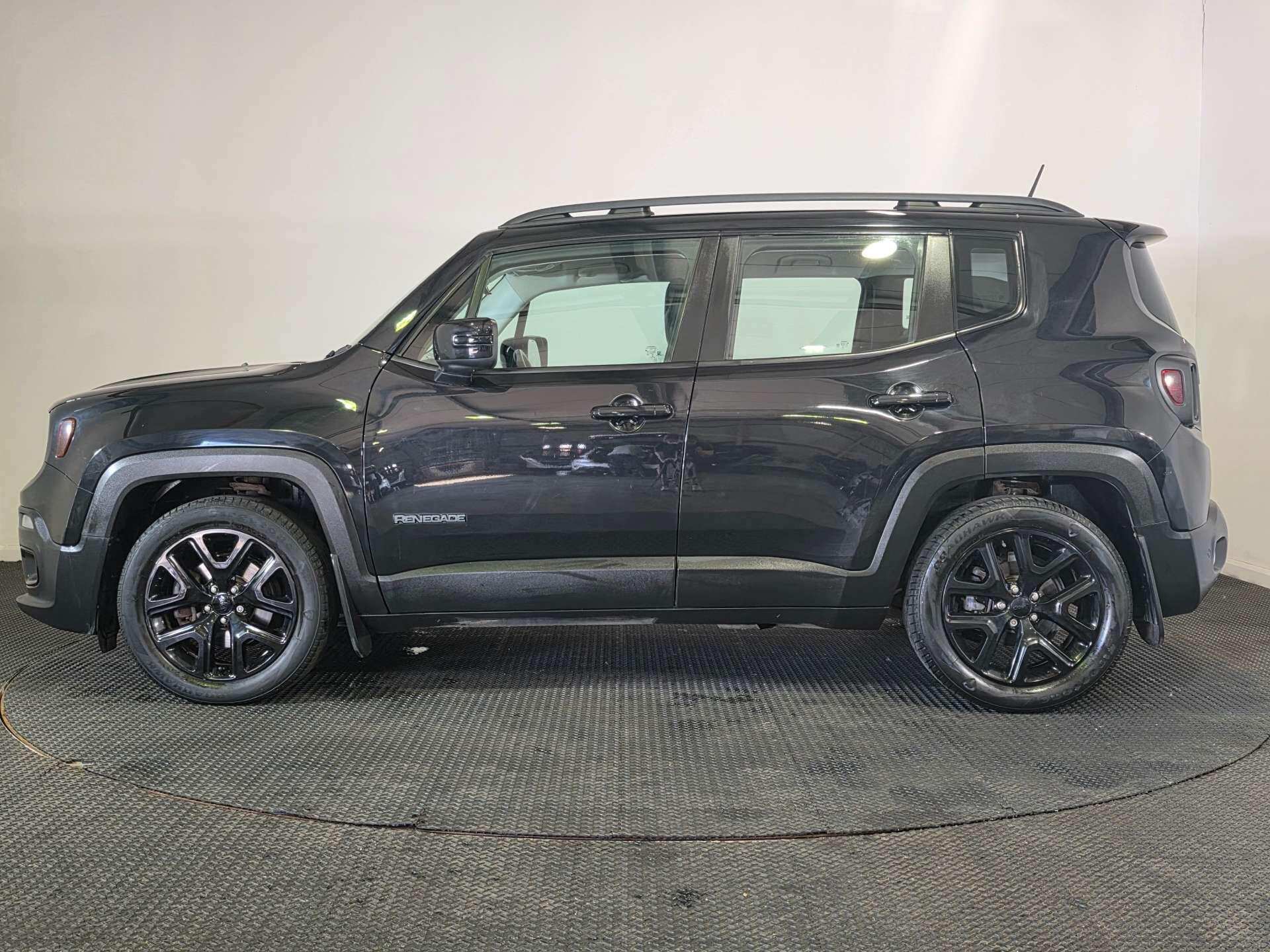 Jeep Renegade view 4