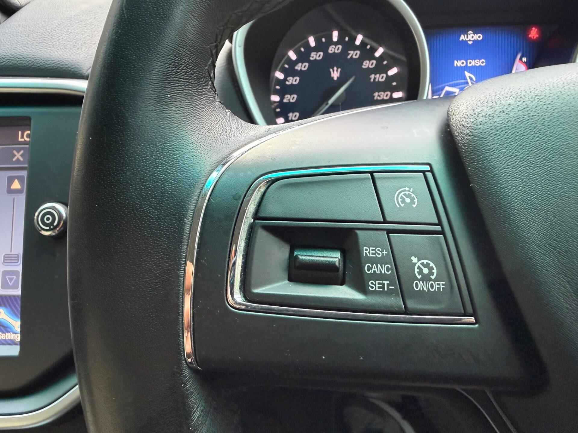 Maserati Ghibli view 32
