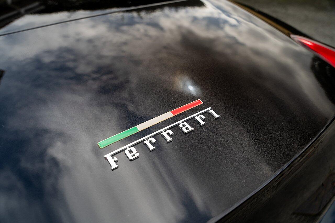 Ferrari California view 13