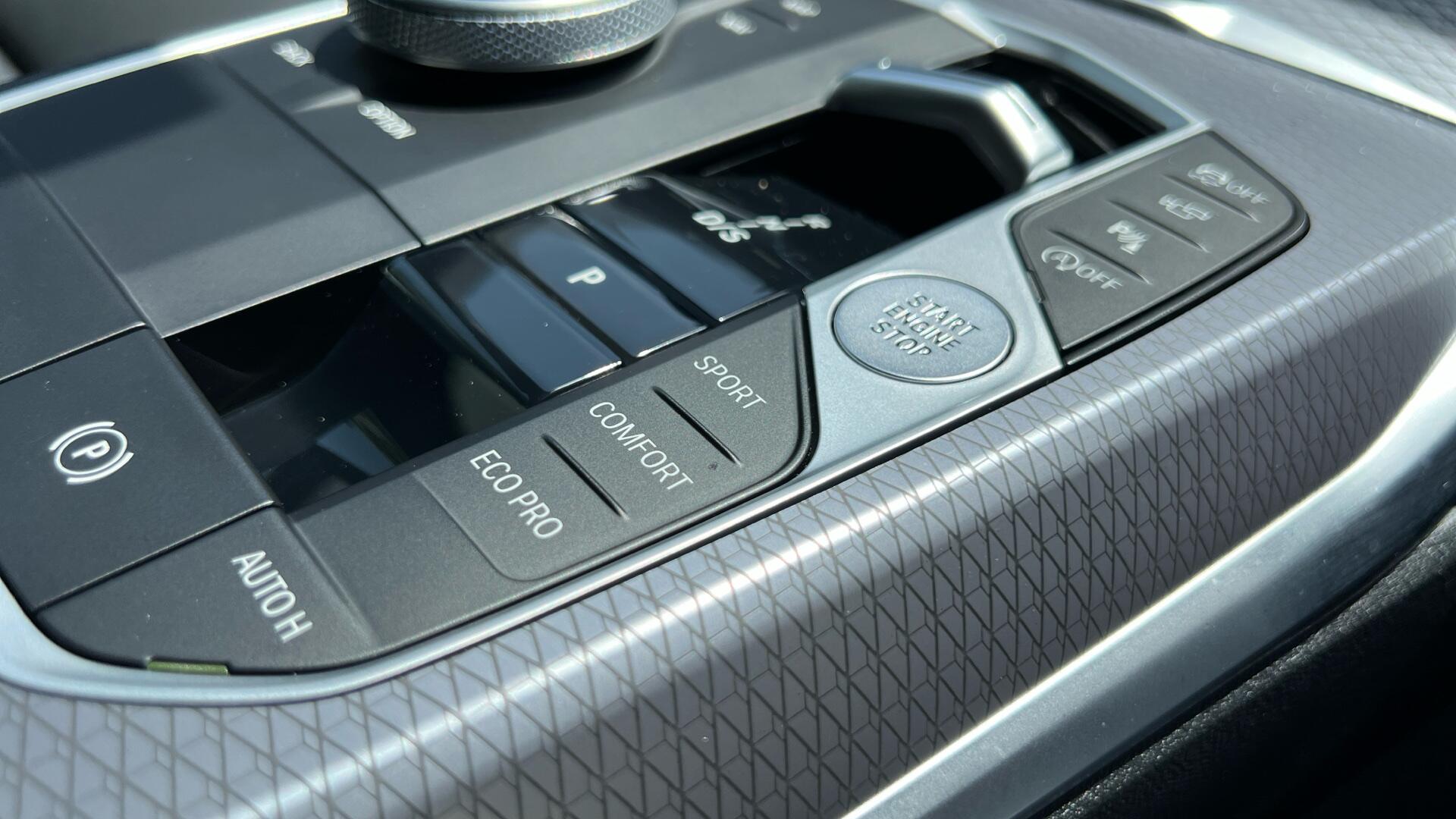 BMW 4 Series view 19