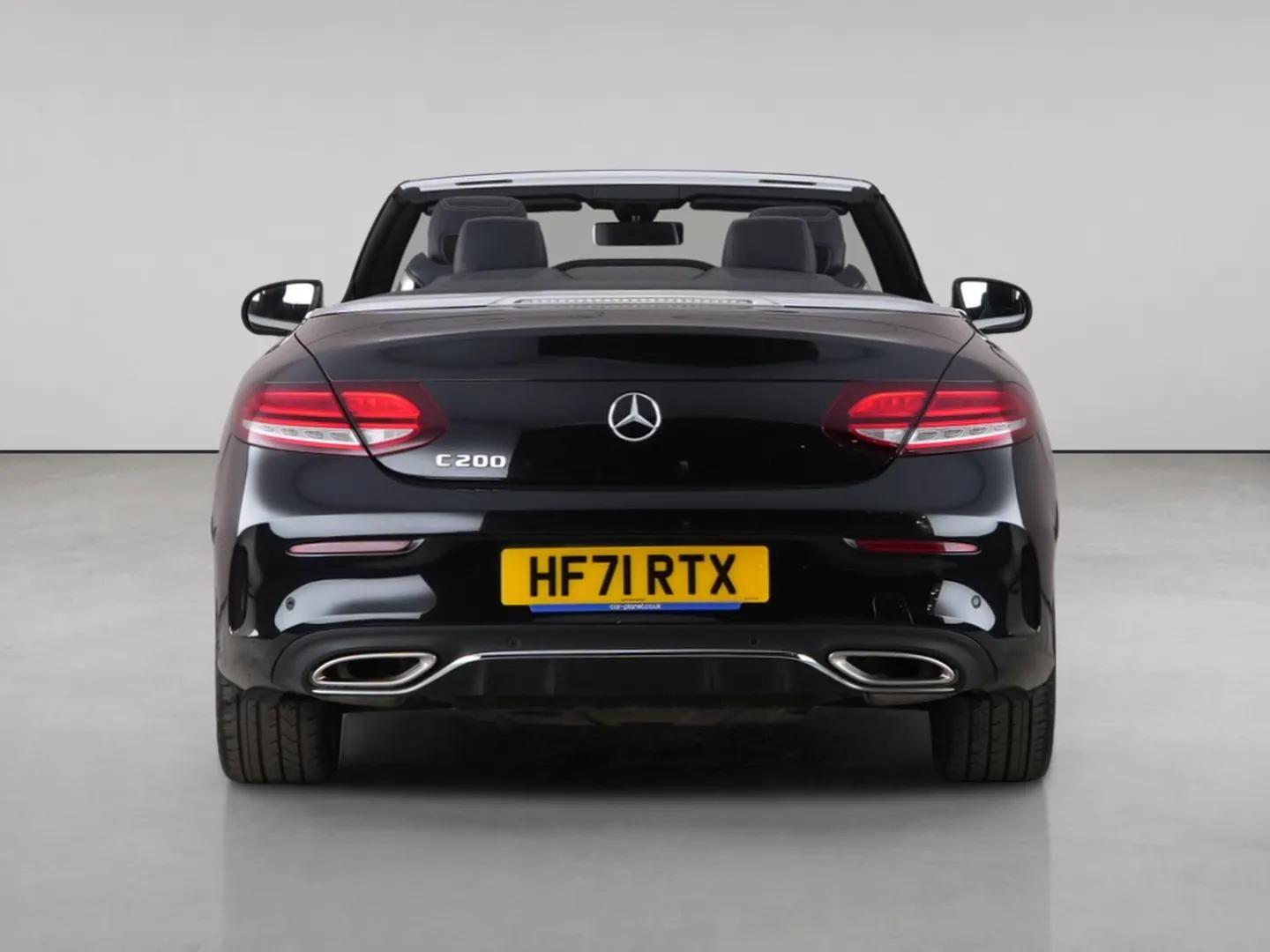 Mercedes-Benz C-Class view 8