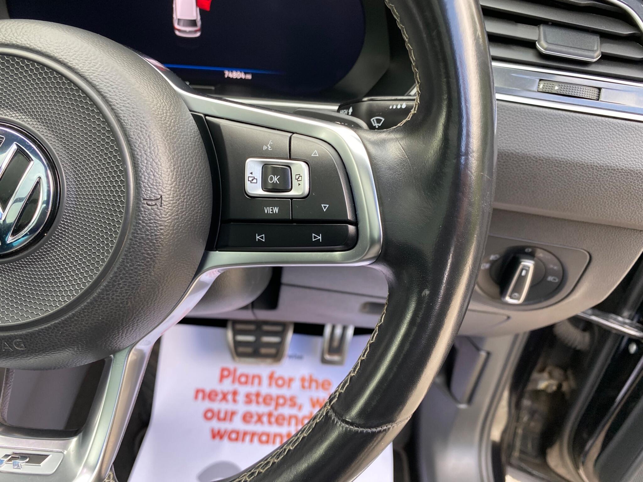 Volkswagen Tiguan view 23