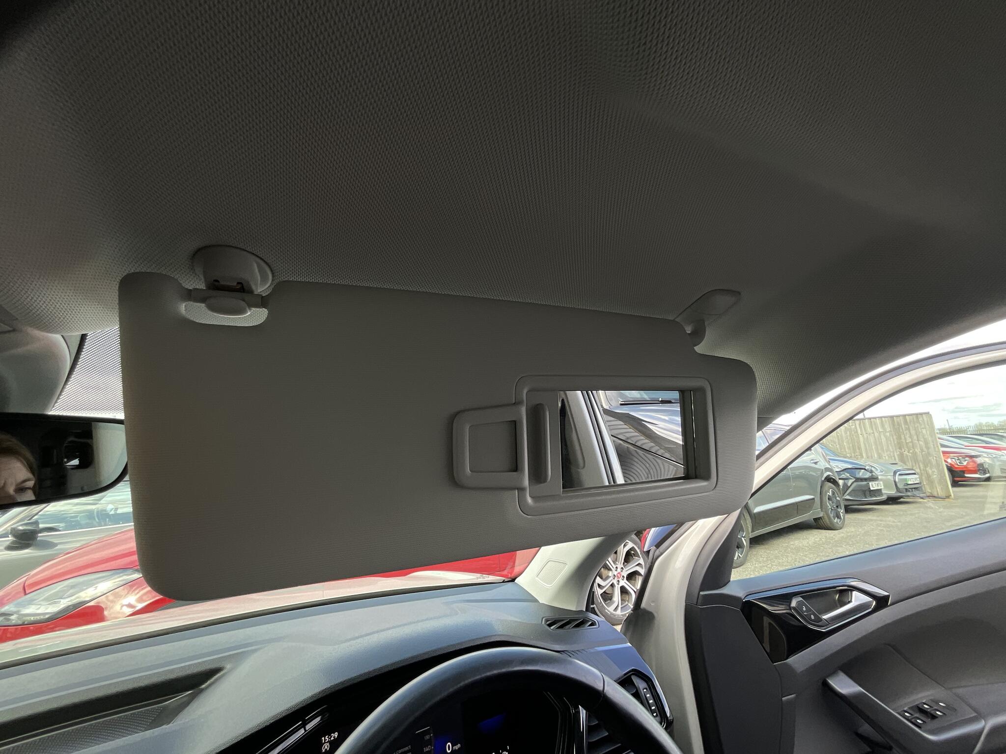 Volkswagen T-Cross view 31