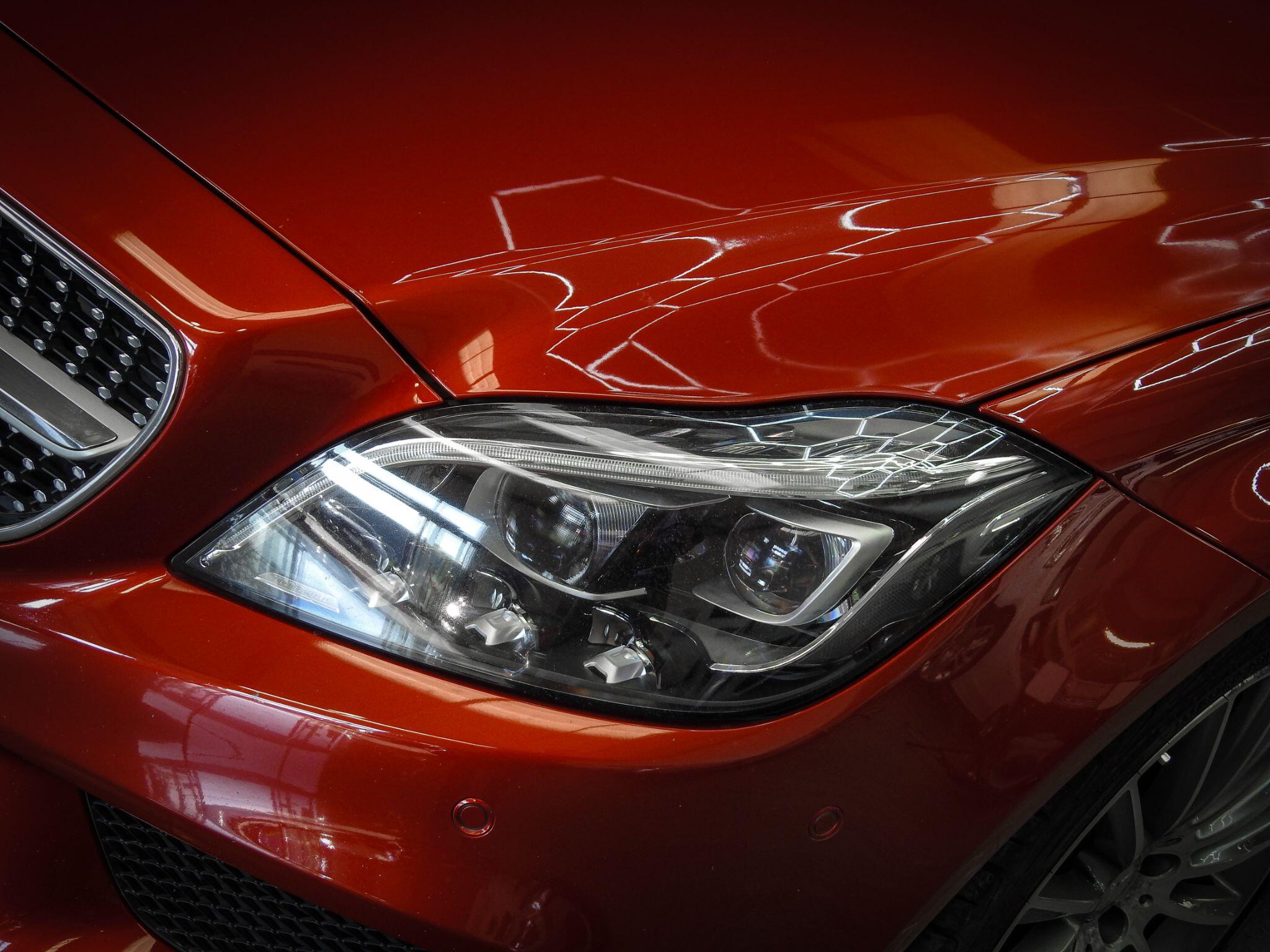 Mercedes-Benz CLS view 11