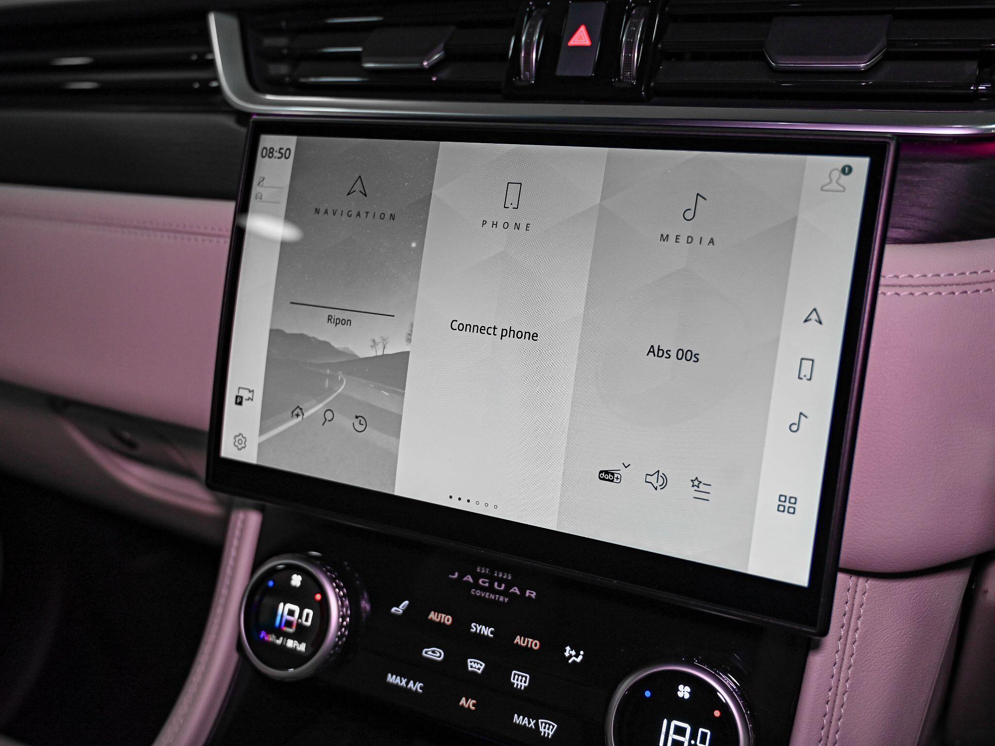 Jaguar F-Pace view 15