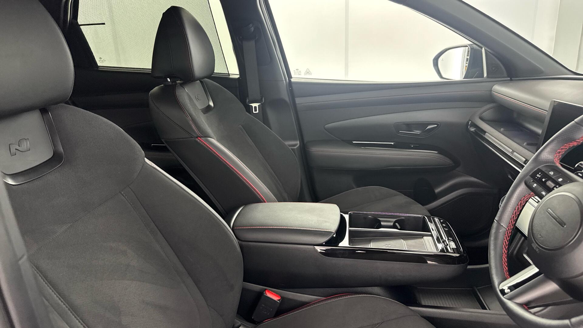 Hyundai Tucson view 16