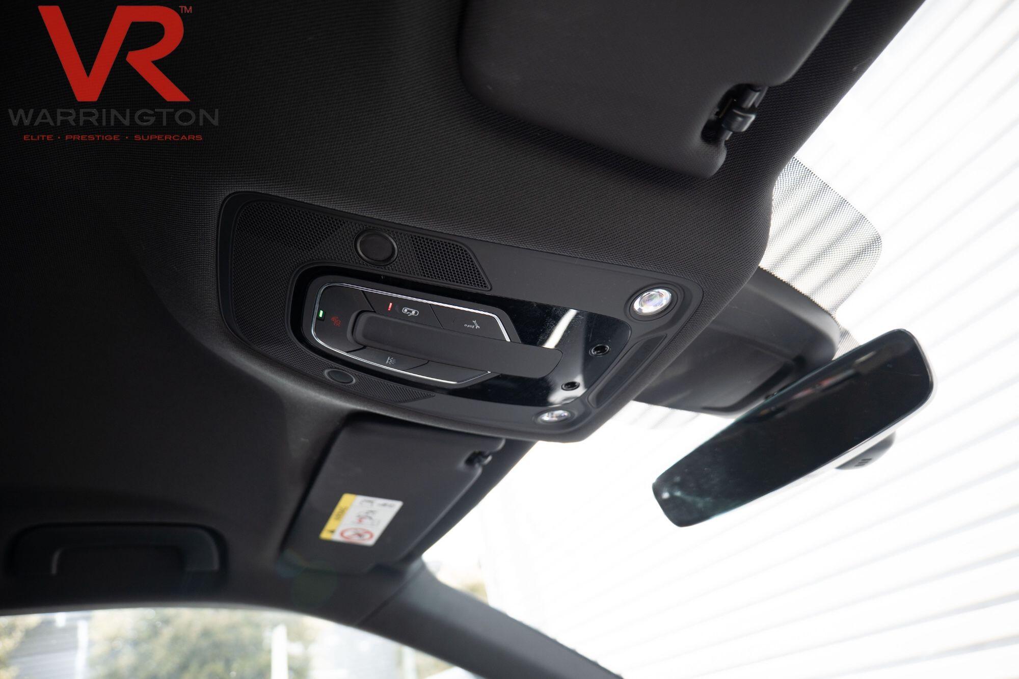 Audi Q5 view 34