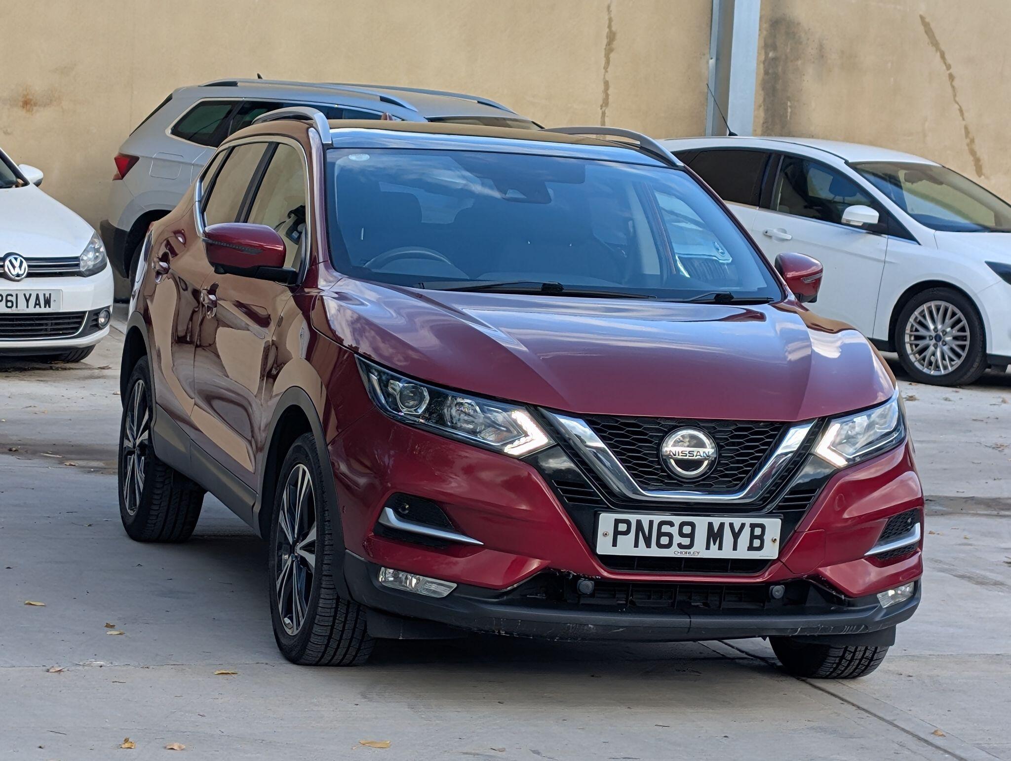 Nissan Qashqai view 2