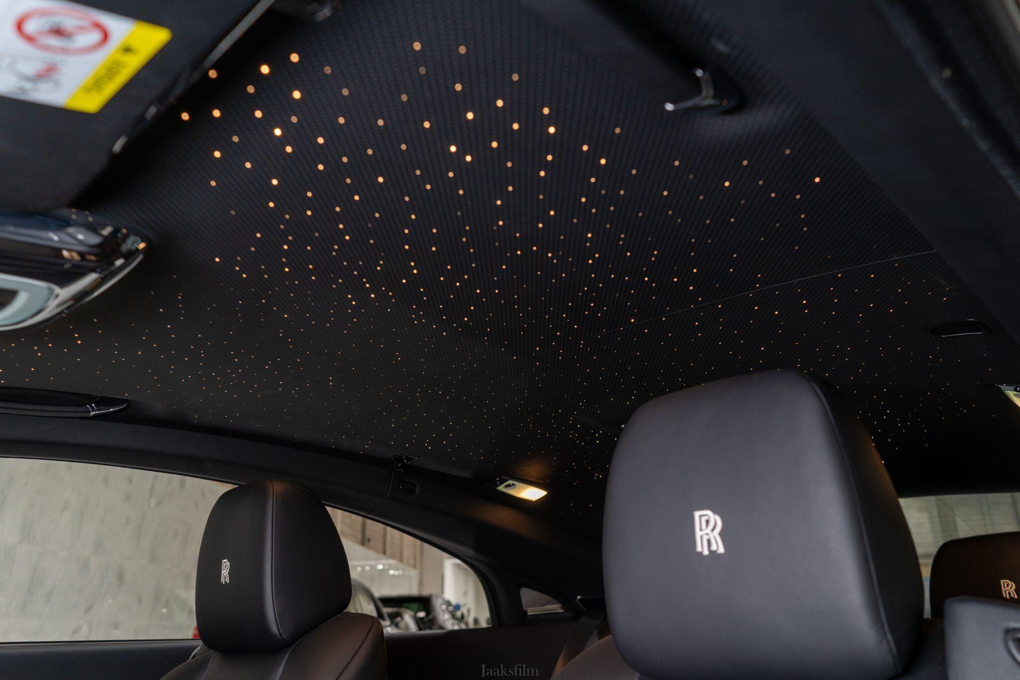 Rolls-Royce Wraith view 2