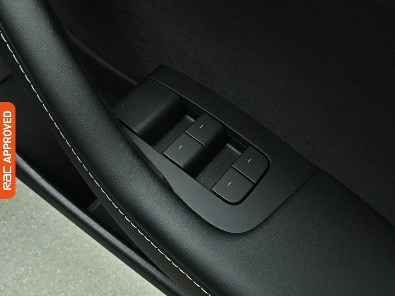 Tesla Model 3 view 25