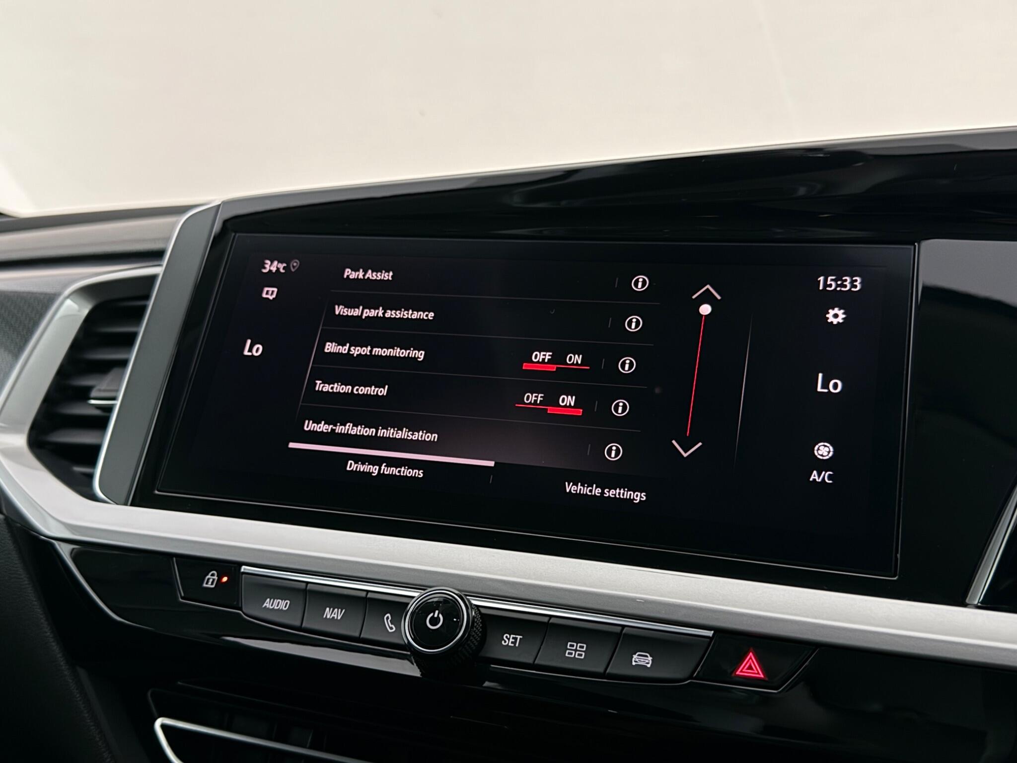 Vauxhall Grandland X view 27
