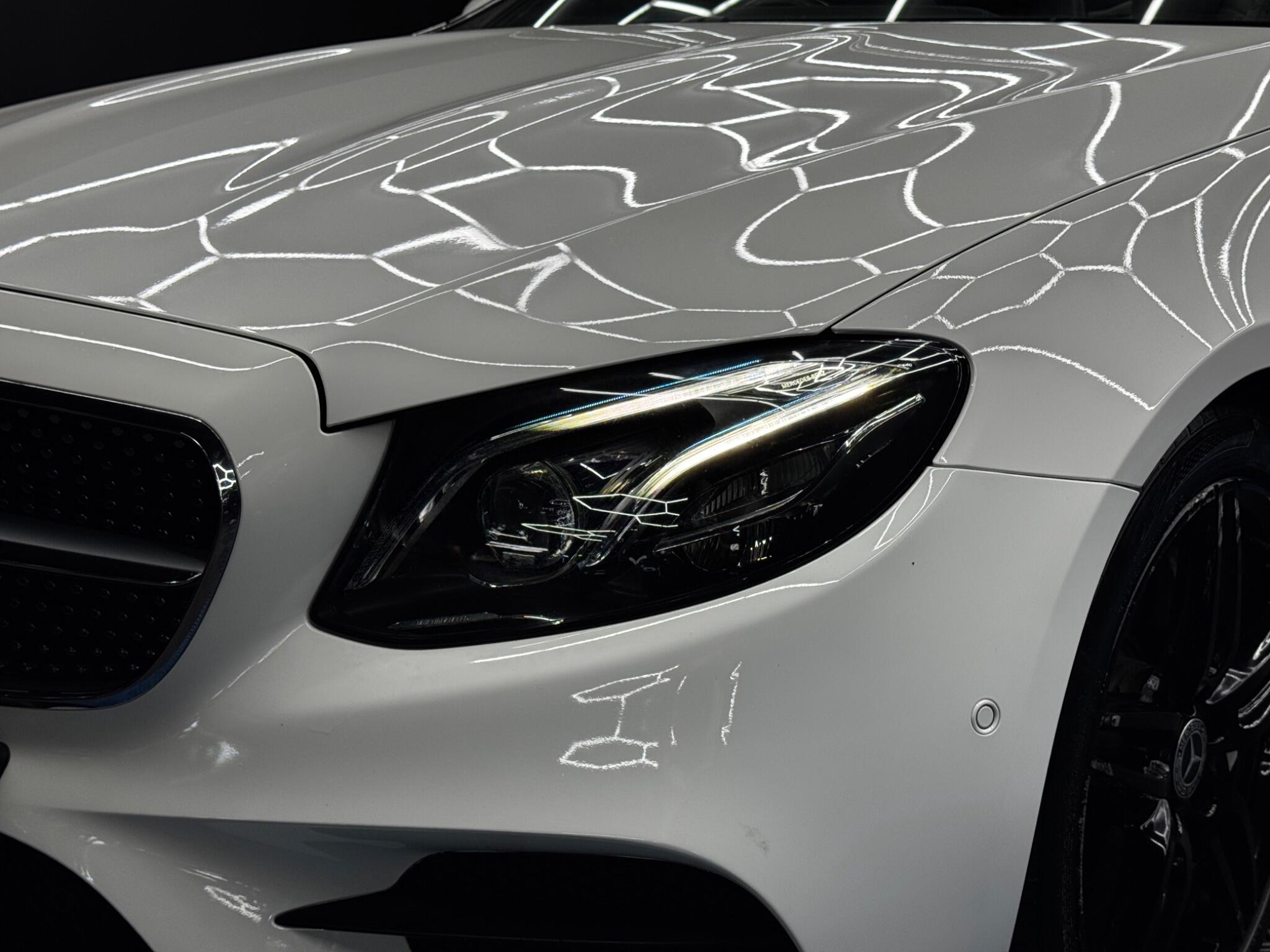 Mercedes-Benz E-Class view 50