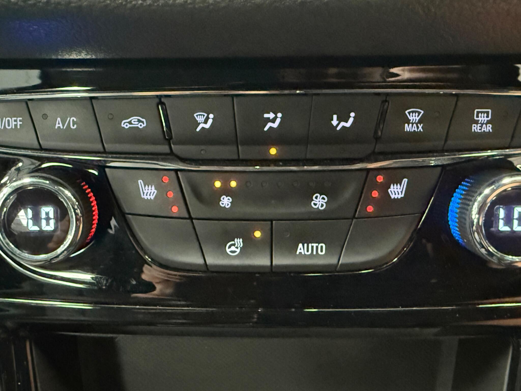 Vauxhall Astra view 21