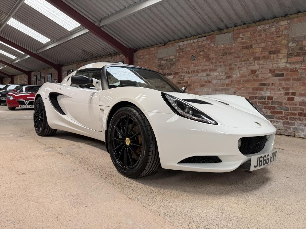 Lotus Elise view 4