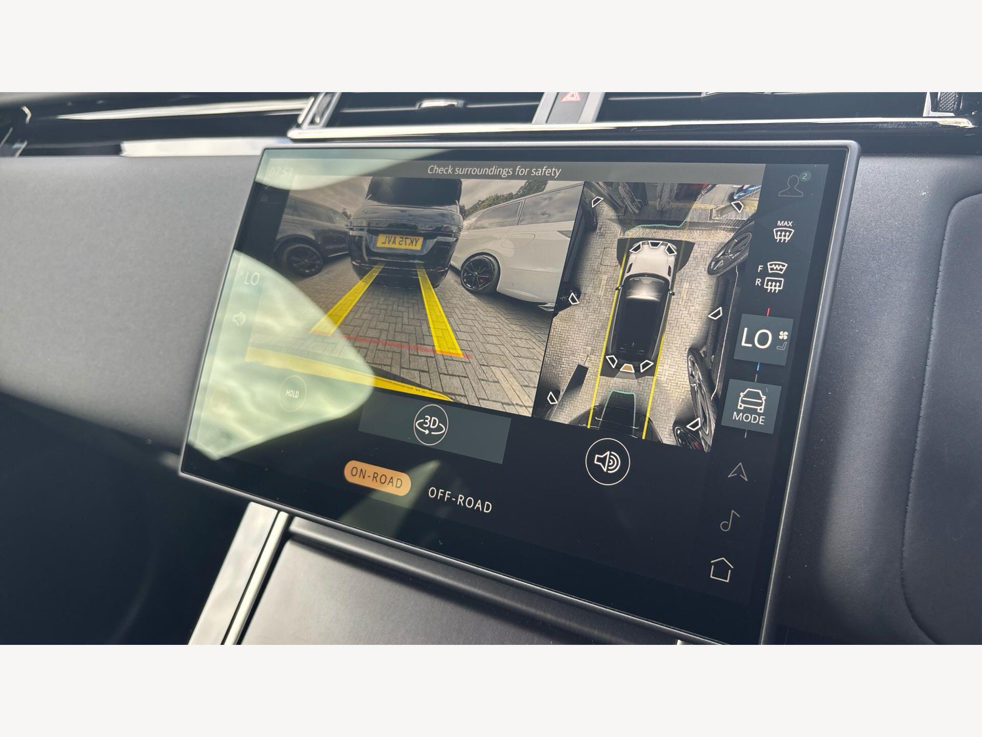Land Rover Range Rover Velar view 14