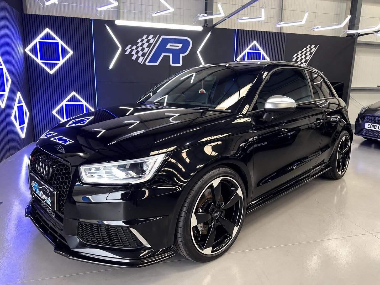 Audi S1